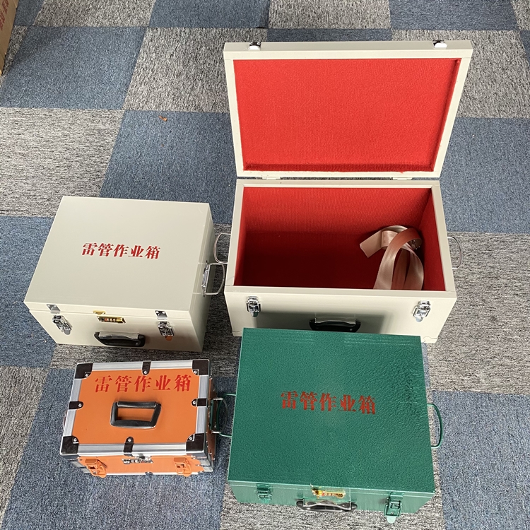 湘桥爆破工程作业箱如何选择？玻璃钢与传统材质的全面对比